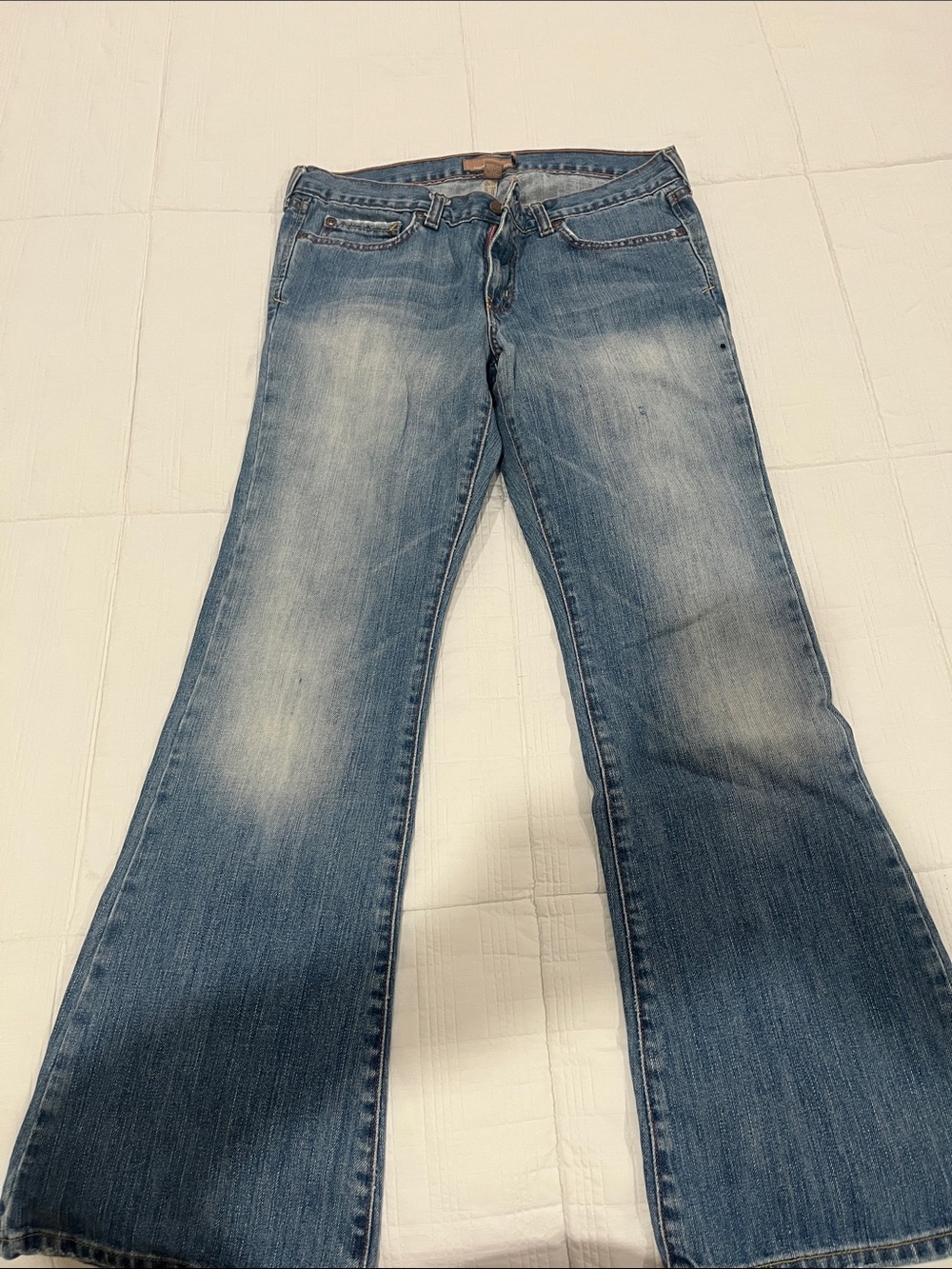 Abercrombie & Fitch Women's Mid-Blue Flare Jeans
